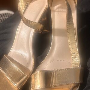 Luxurious Gold High Heel Sandals with Ankle Straps